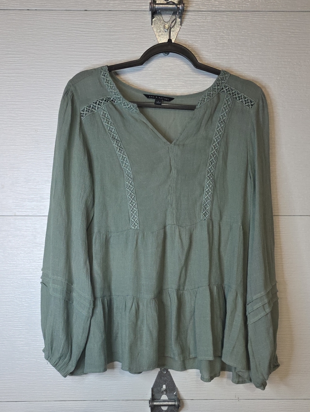 Zac & Rachel Sage Green V-Neck Peasant Tunic